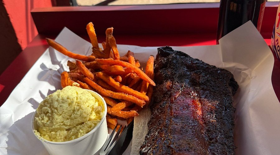 Pappy’s Smokehouse signature dishes Slab of RibsPulled PorkBeef Brisket